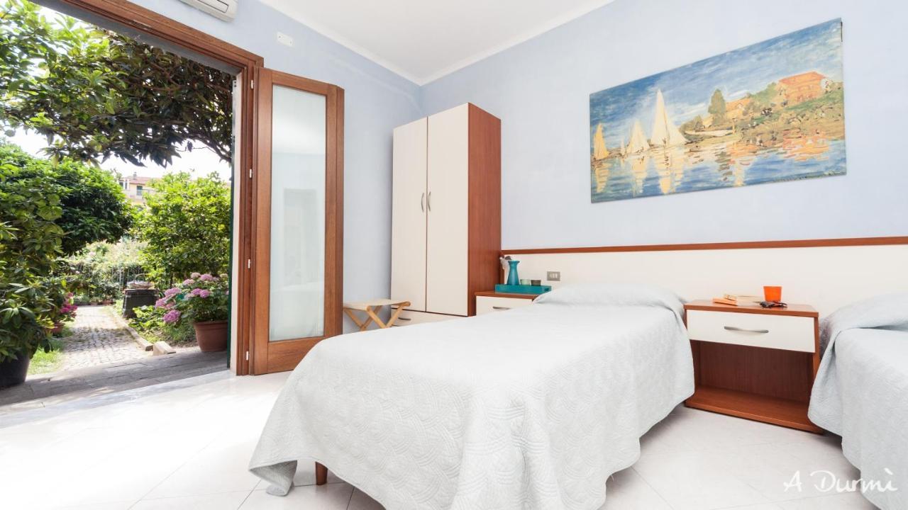 A Durmi Hotell Levanto Exteriör bild