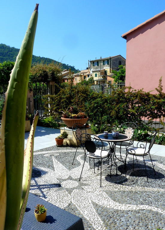 A Durmi Hotell Levanto Exteriör bild